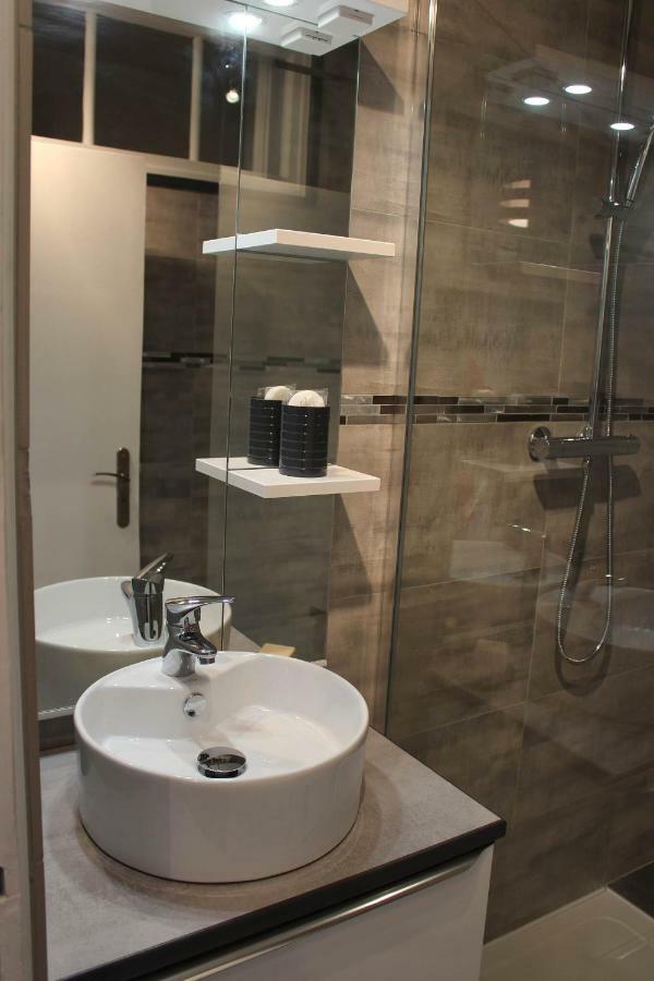 דייפ Appartement Quai Ouest, Vue Entree Port, Stationnement Gratuit, Lits Faits Pour Votre Arrivee, Serviettes De Toilettes Fournies מראה חיצוני תמונה